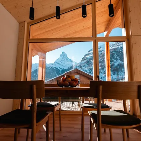 Rofel Apartment *